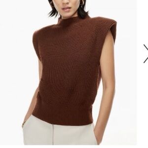 Babaton Aritzia Hazlitt Dark Brown Crewneck Sweater Vest M
